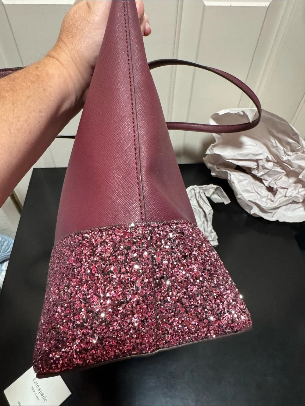 NWT Kate Spade Greta Court Cherrywood Saffiano Leather Glitter Large Tote Bag